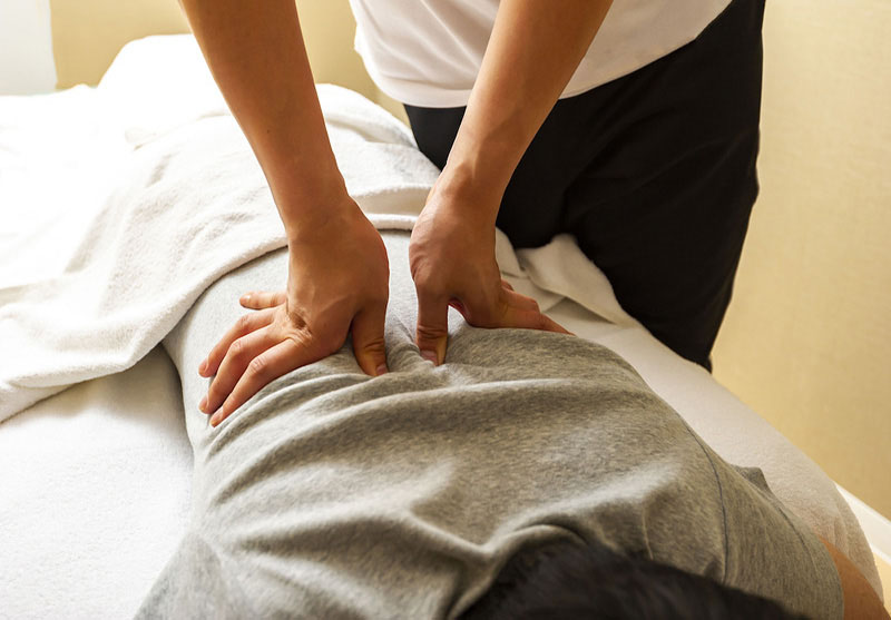 [Shiatsu]